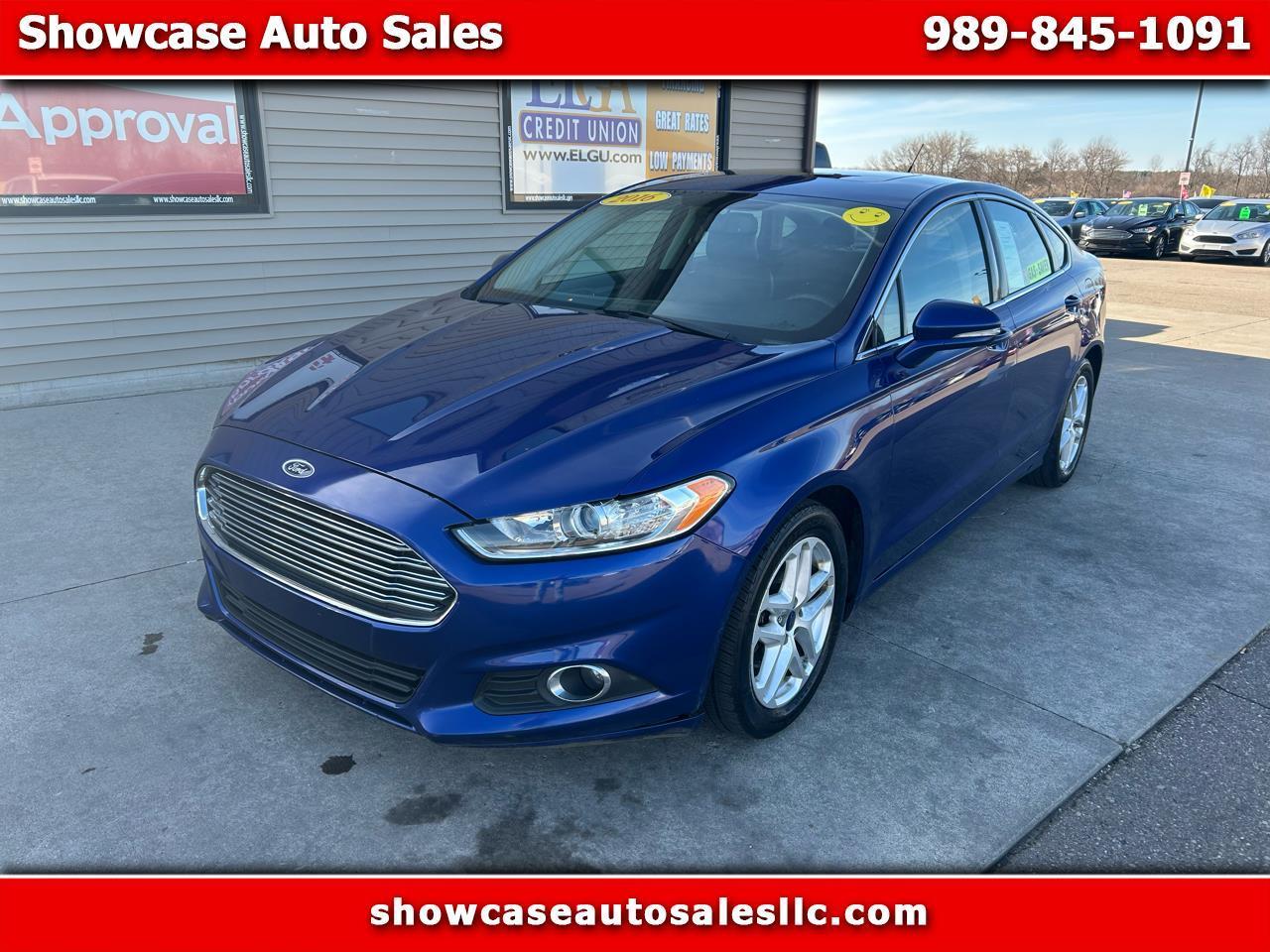 Ford Fusion SE 2016