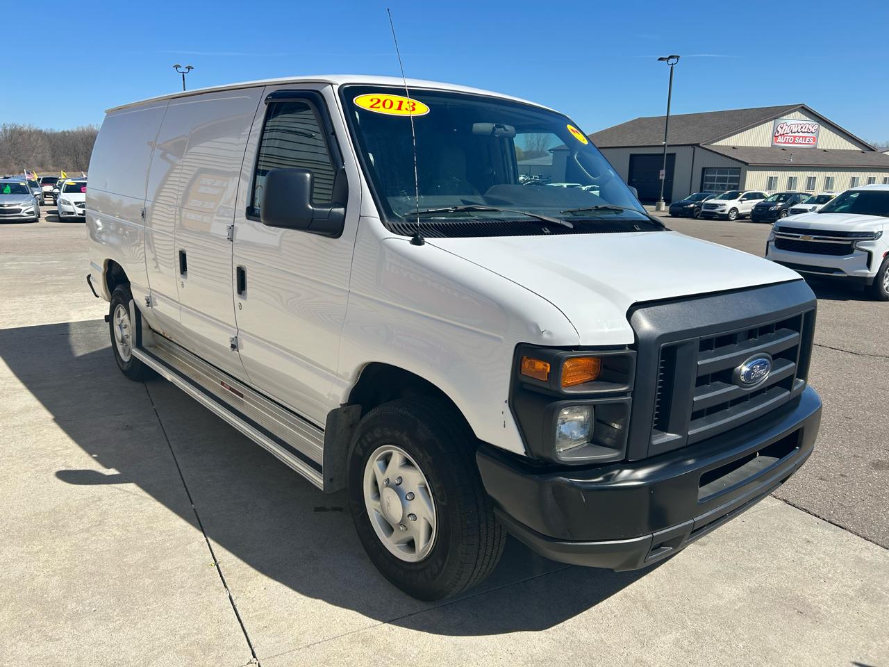 Ford Econoline E-250 2013