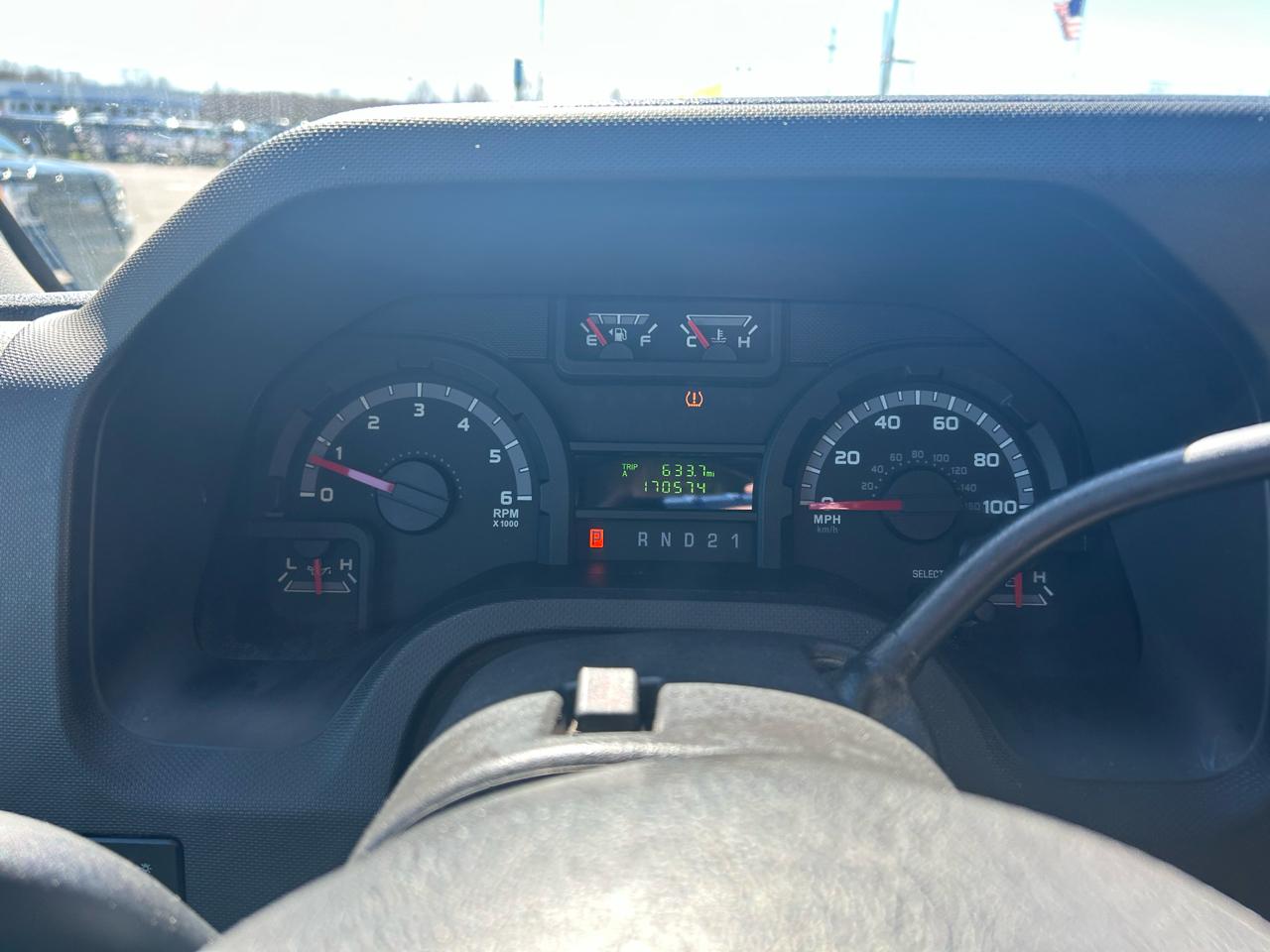 Ford Econoline E-250 2013