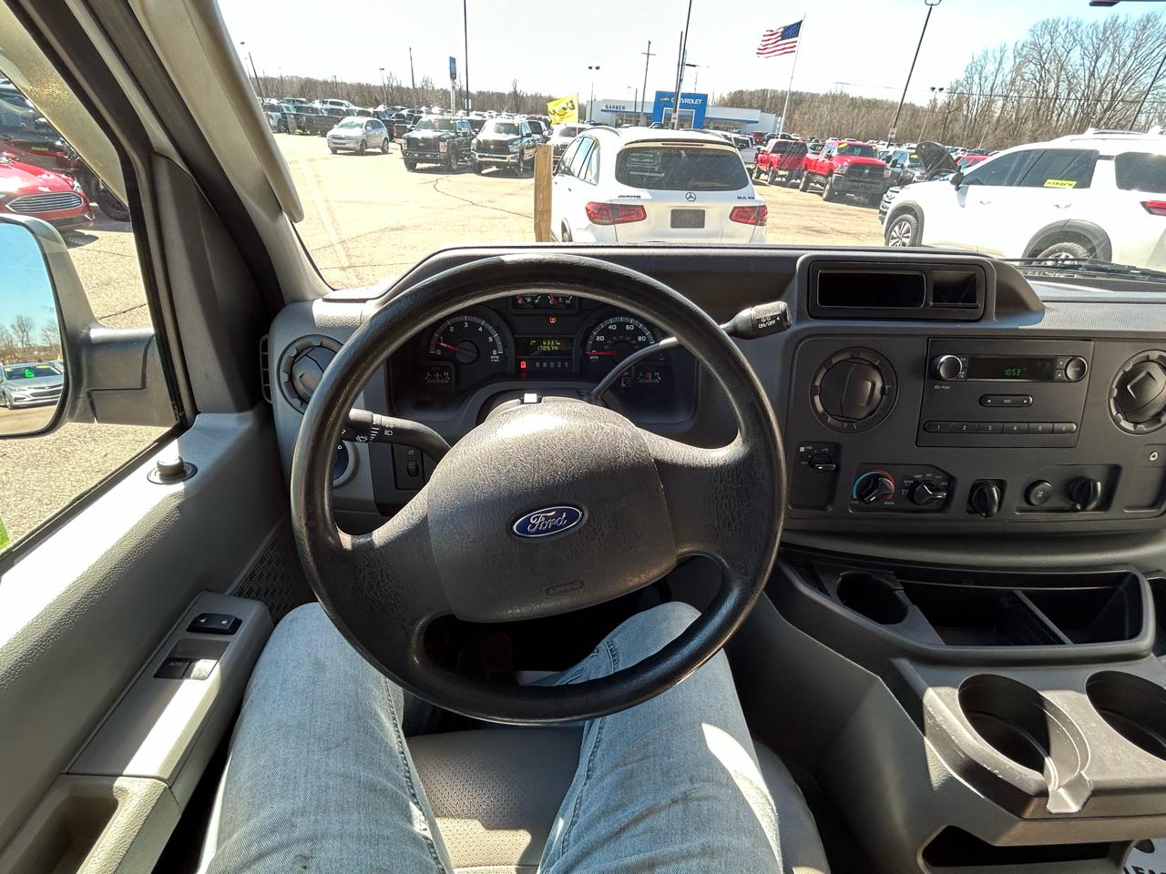 Ford Econoline E-250 2013