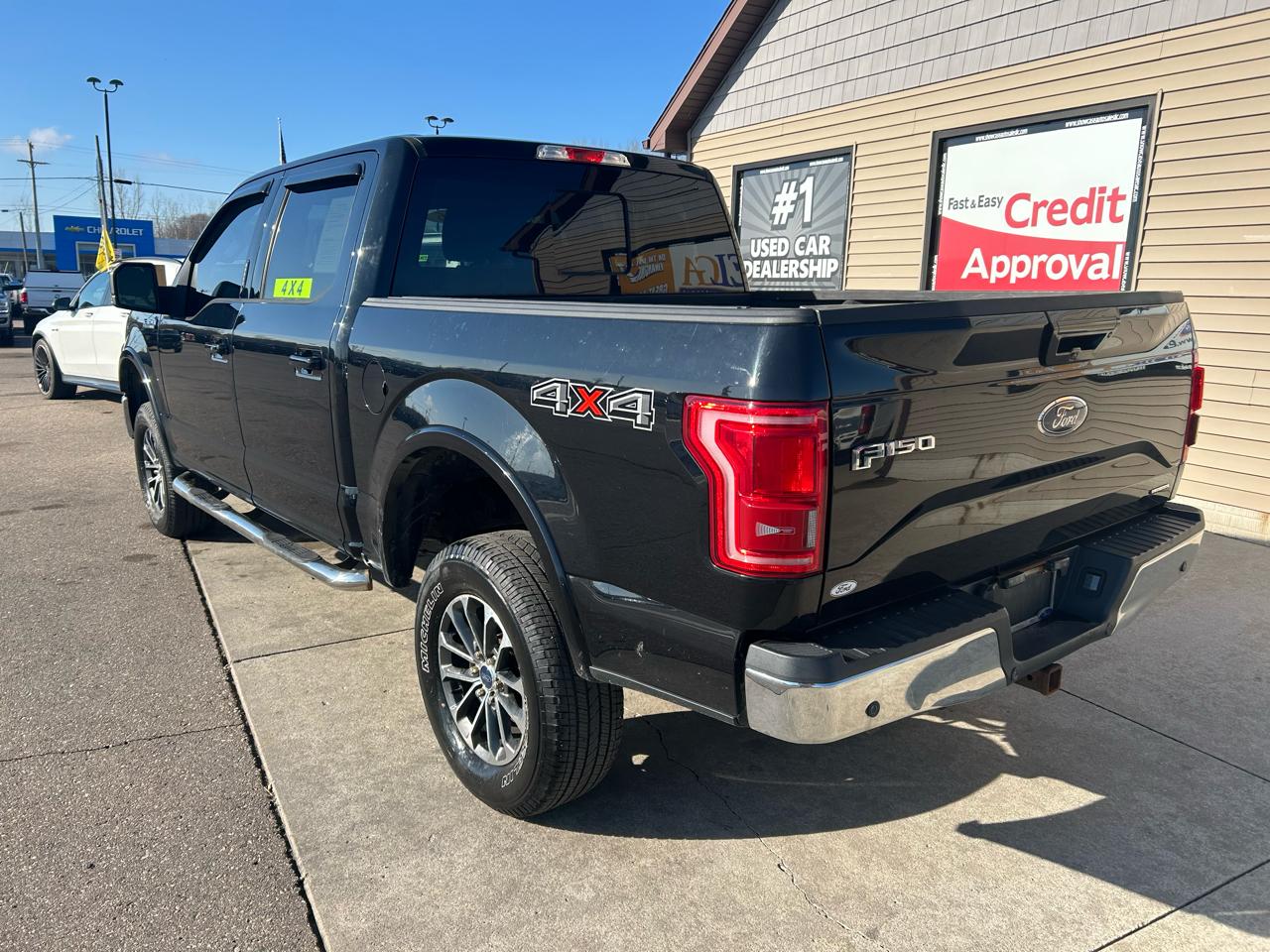 Ford F-150 Lariat SuperCrew 5.5-ft. Bed 4WD 2016