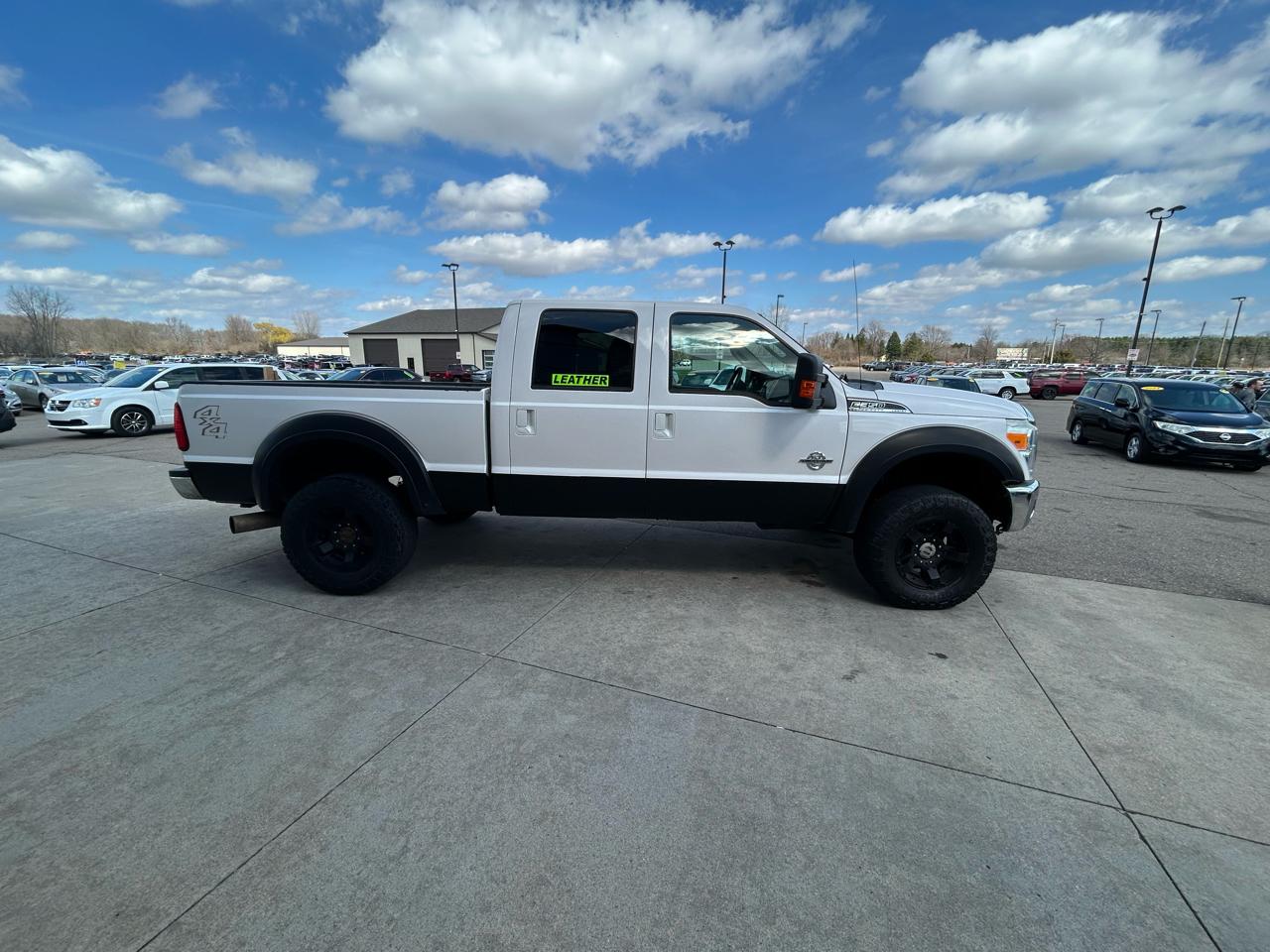 Ford F-350 SD XLT Crew Cab Long Bed 4WD 2011