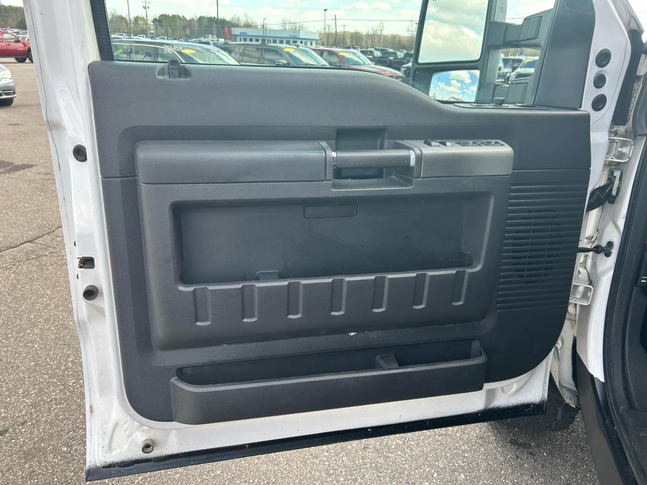 Ford F-350 SD XLT Crew Cab Long Bed 4WD 2011