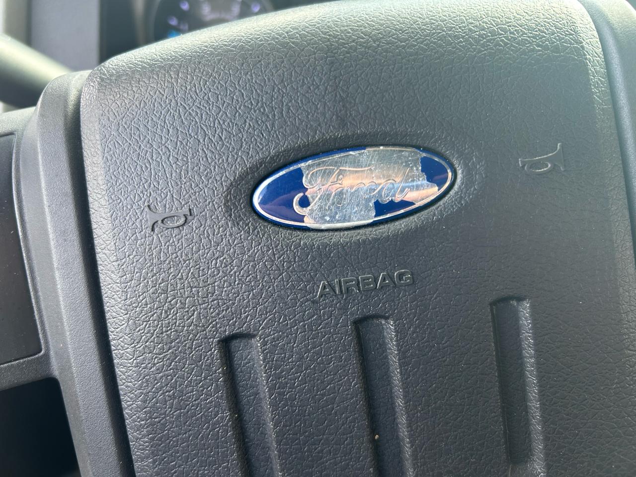 Ford F-350 SD XLT Crew Cab Long Bed 4WD 2011