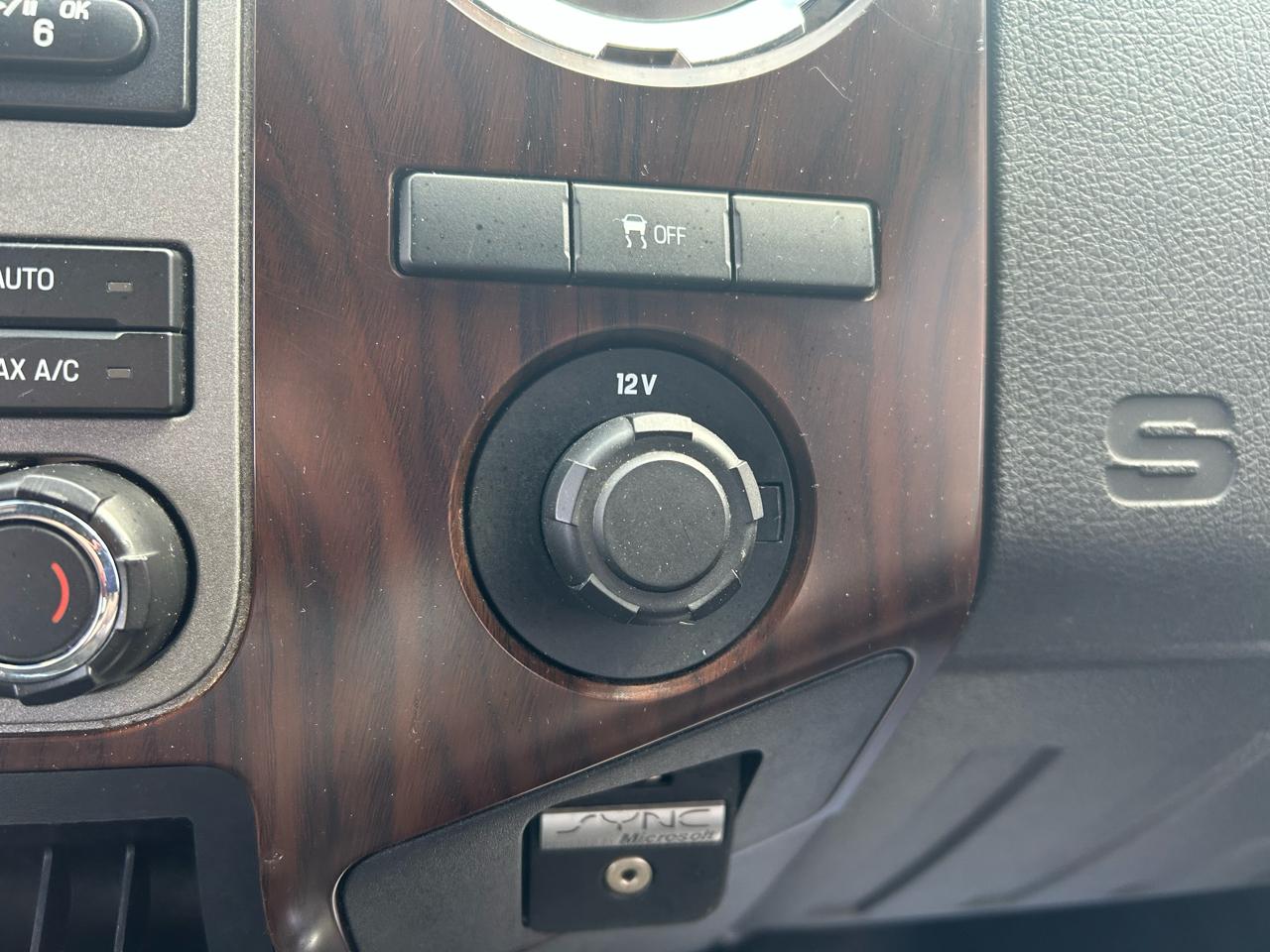 Ford F-350 SD XLT Crew Cab Long Bed 4WD 2011