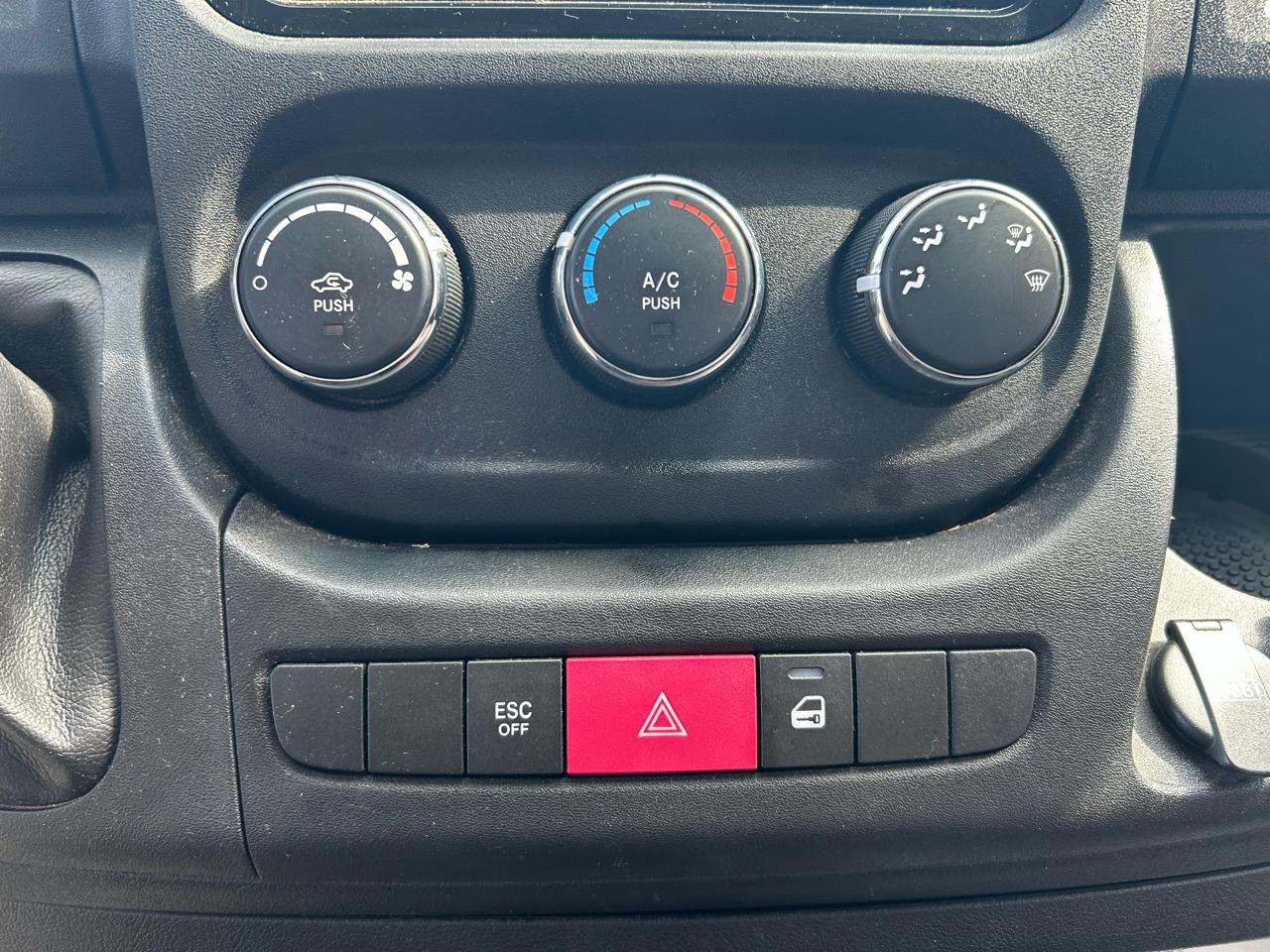 RAM Promaster 3500 High Roof Tradesman 159-in. WB 2015