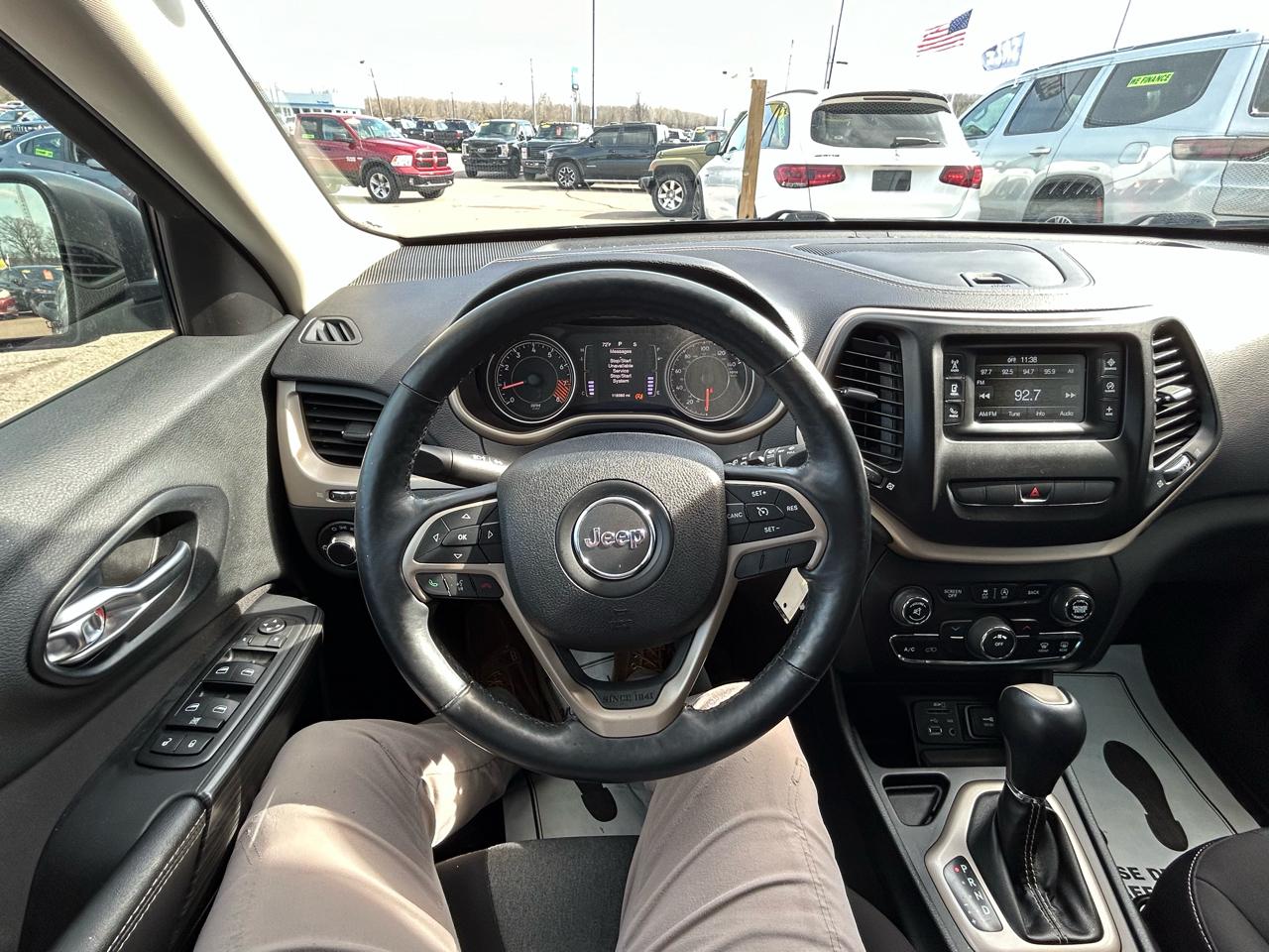 Jeep Cherokee Sport FWD 2015