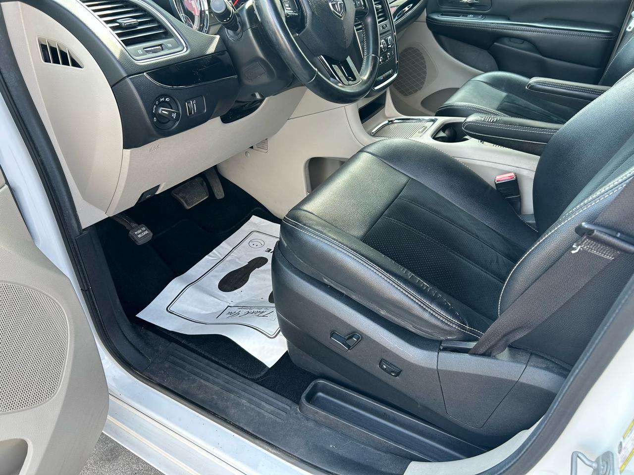 Dodge Grand Caravan SXT 2017