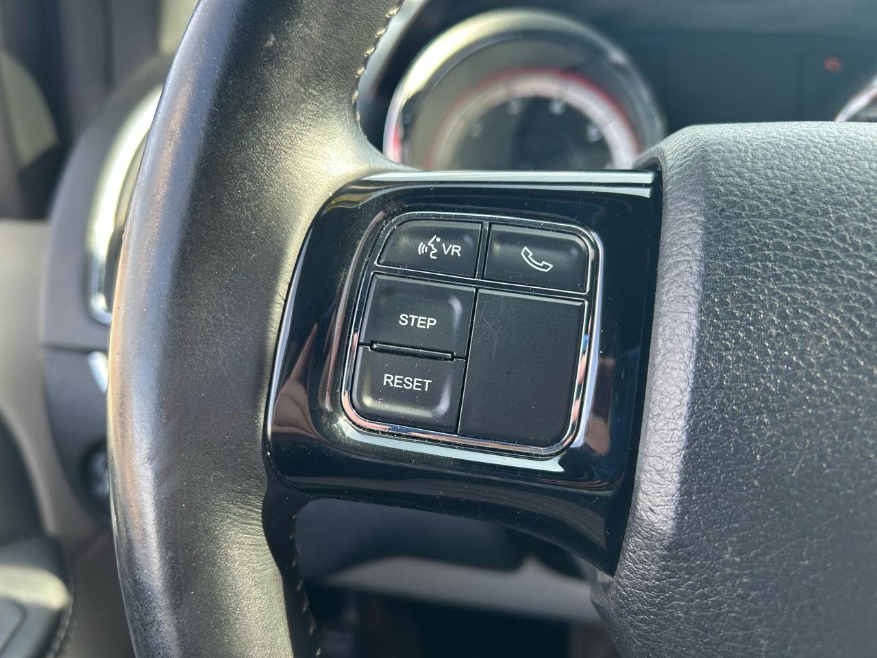 Dodge Grand Caravan SXT 2017