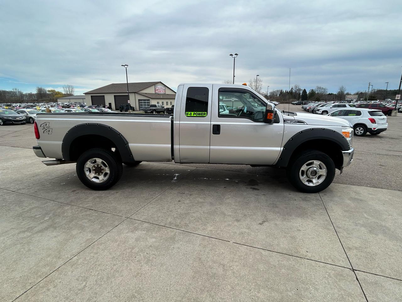 Ford F-350 SD XLT SuperCab Long Bed 4WD 2011