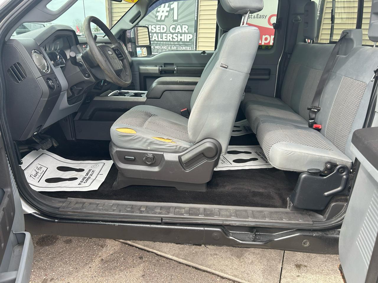 Ford F-350 SD XLT SuperCab Long Bed 4WD 2011