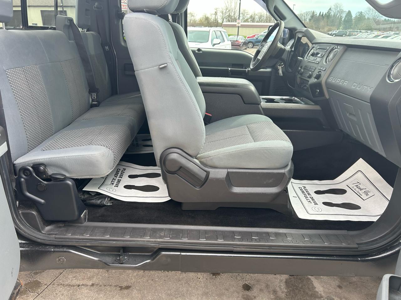 Ford F-350 SD XLT SuperCab Long Bed 4WD 2011