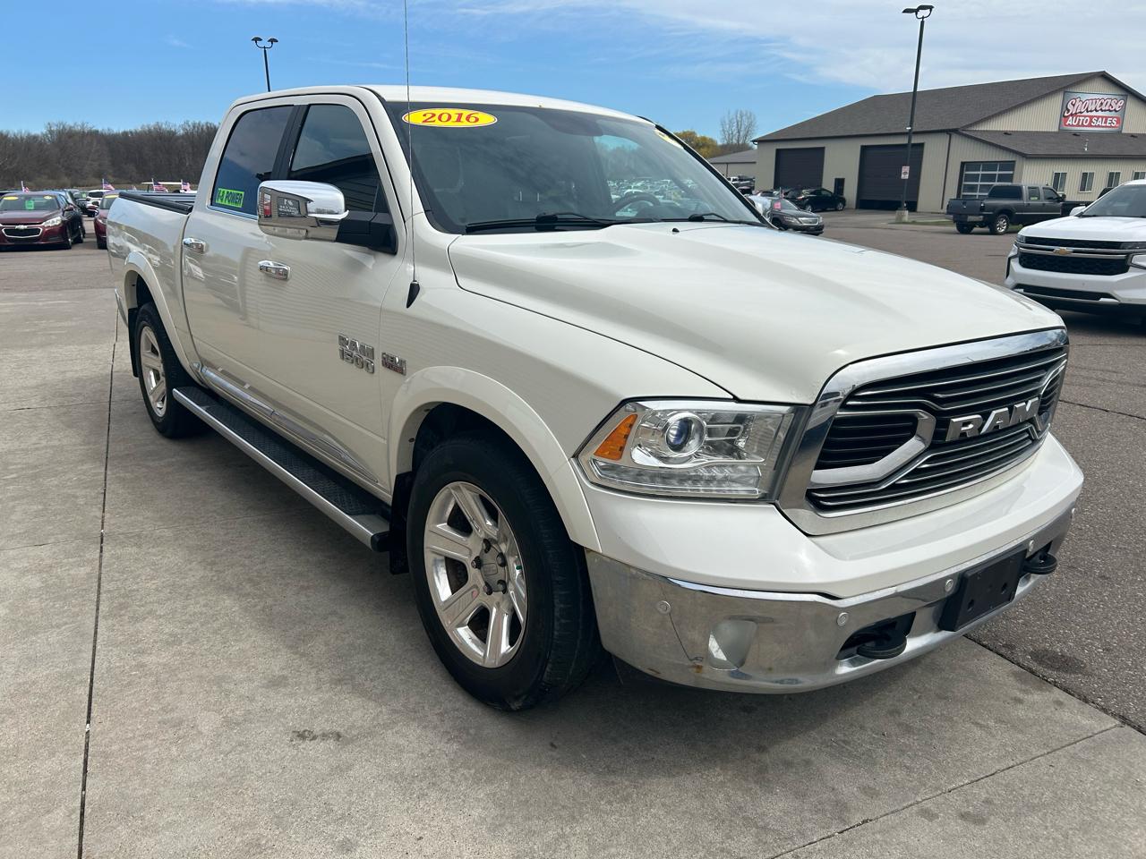 RAM 1500 Longhorn Crew Cab SWB 4WD 2016