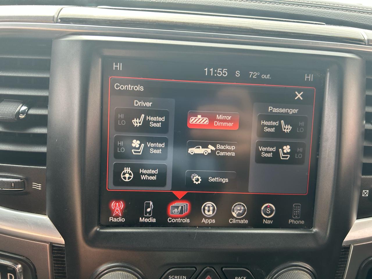 RAM 1500 Longhorn Crew Cab SWB 4WD 2016