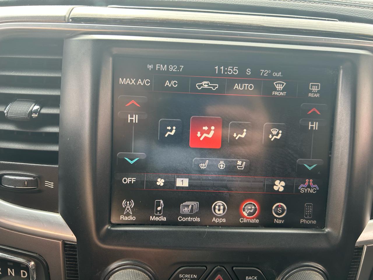 RAM 1500 Longhorn Crew Cab SWB 4WD 2016