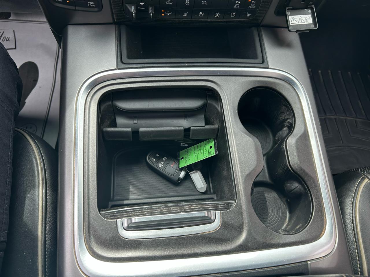 RAM 1500 Longhorn Crew Cab SWB 4WD 2016