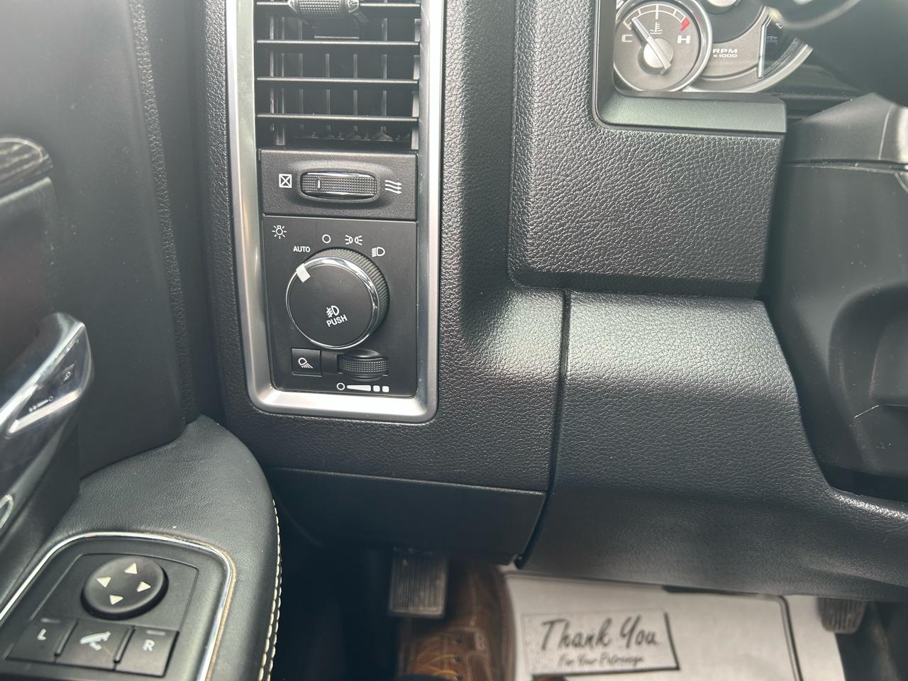 RAM 1500 Longhorn Crew Cab SWB 4WD 2016