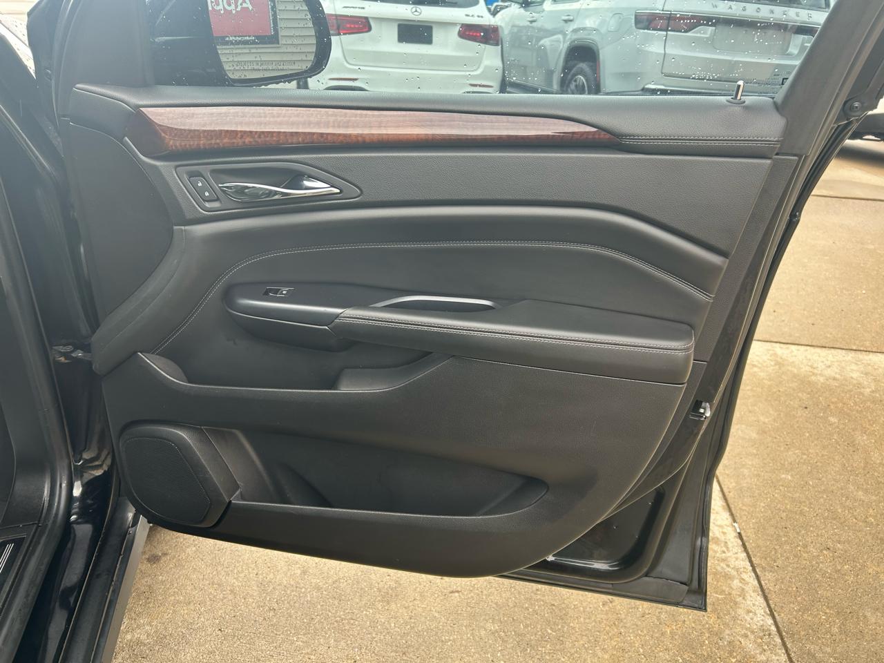 Cadillac SRX Luxury Collection AWD 2015