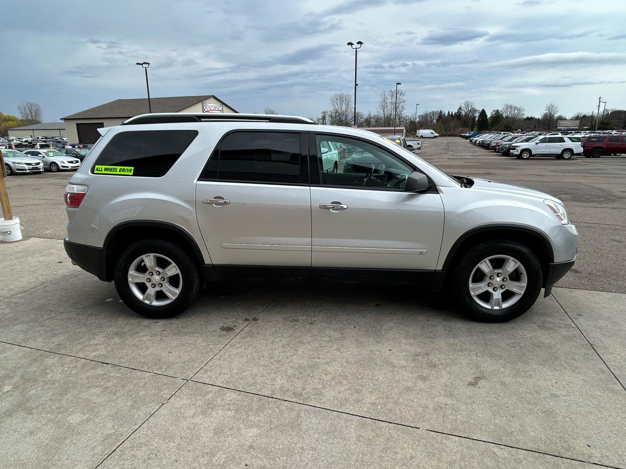 GMC Acadia SLE AWD 2010