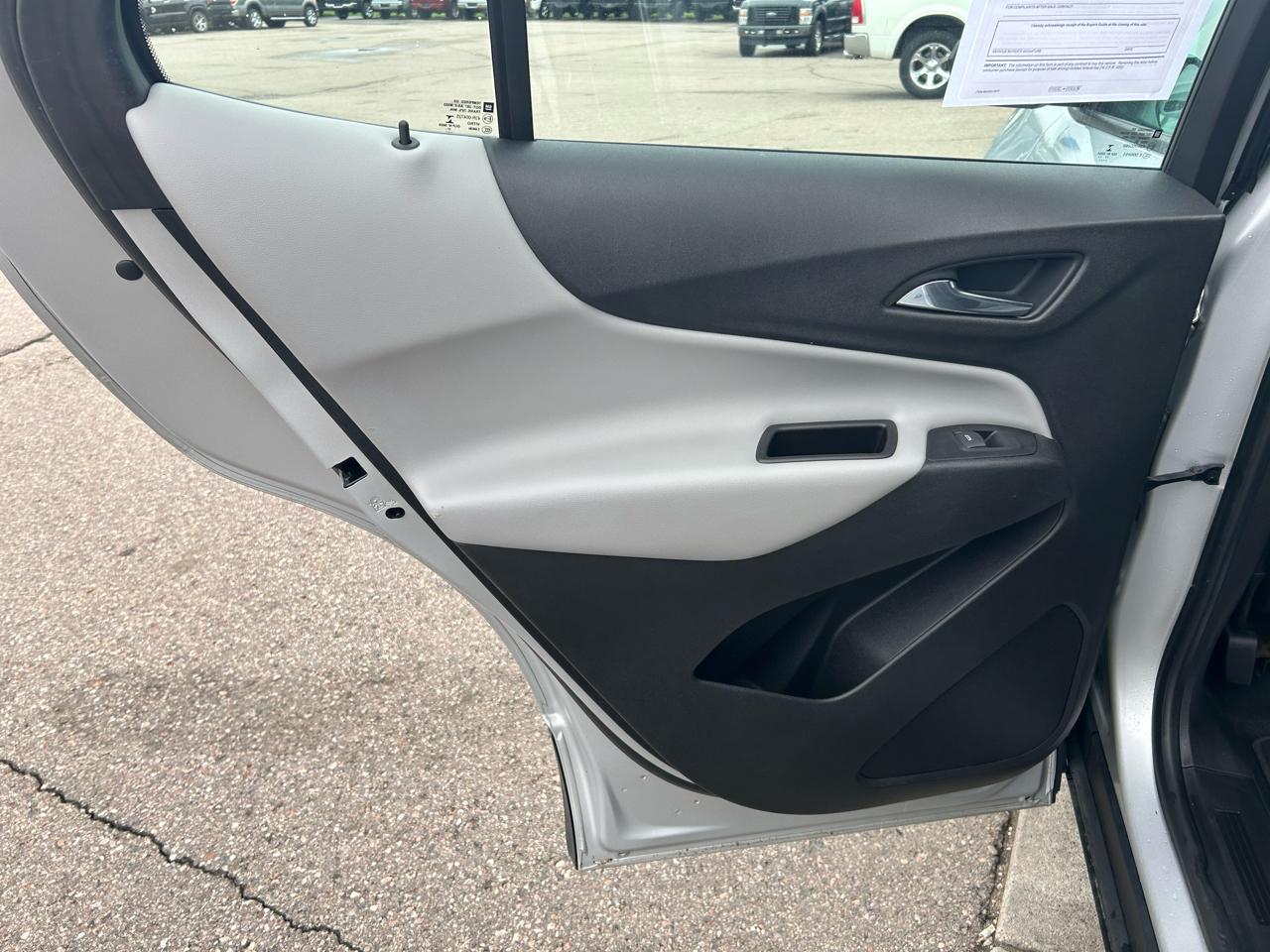 Chevrolet Equinox LS 2WD 2018