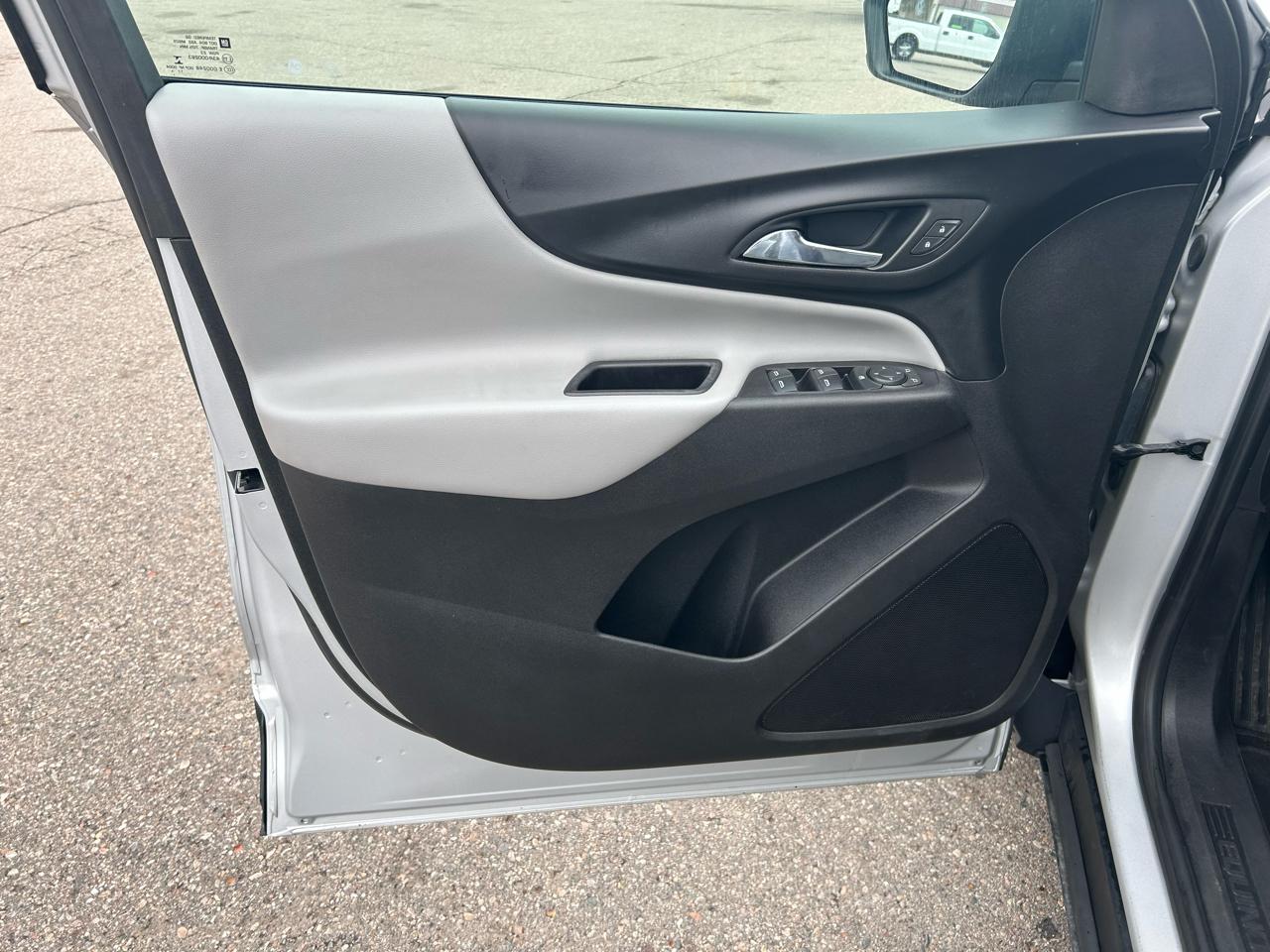 Chevrolet Equinox LS 2WD 2018