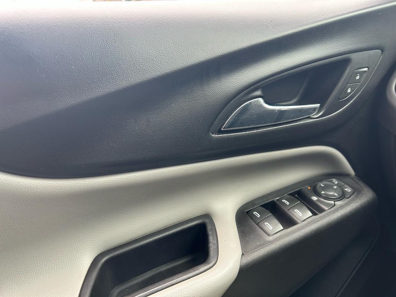 Chevrolet Equinox LS 2WD 2018