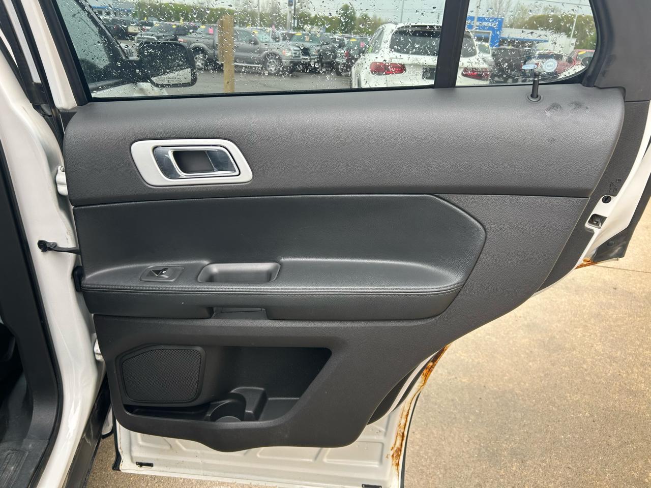 Ford Explorer XLT 4WD 2013