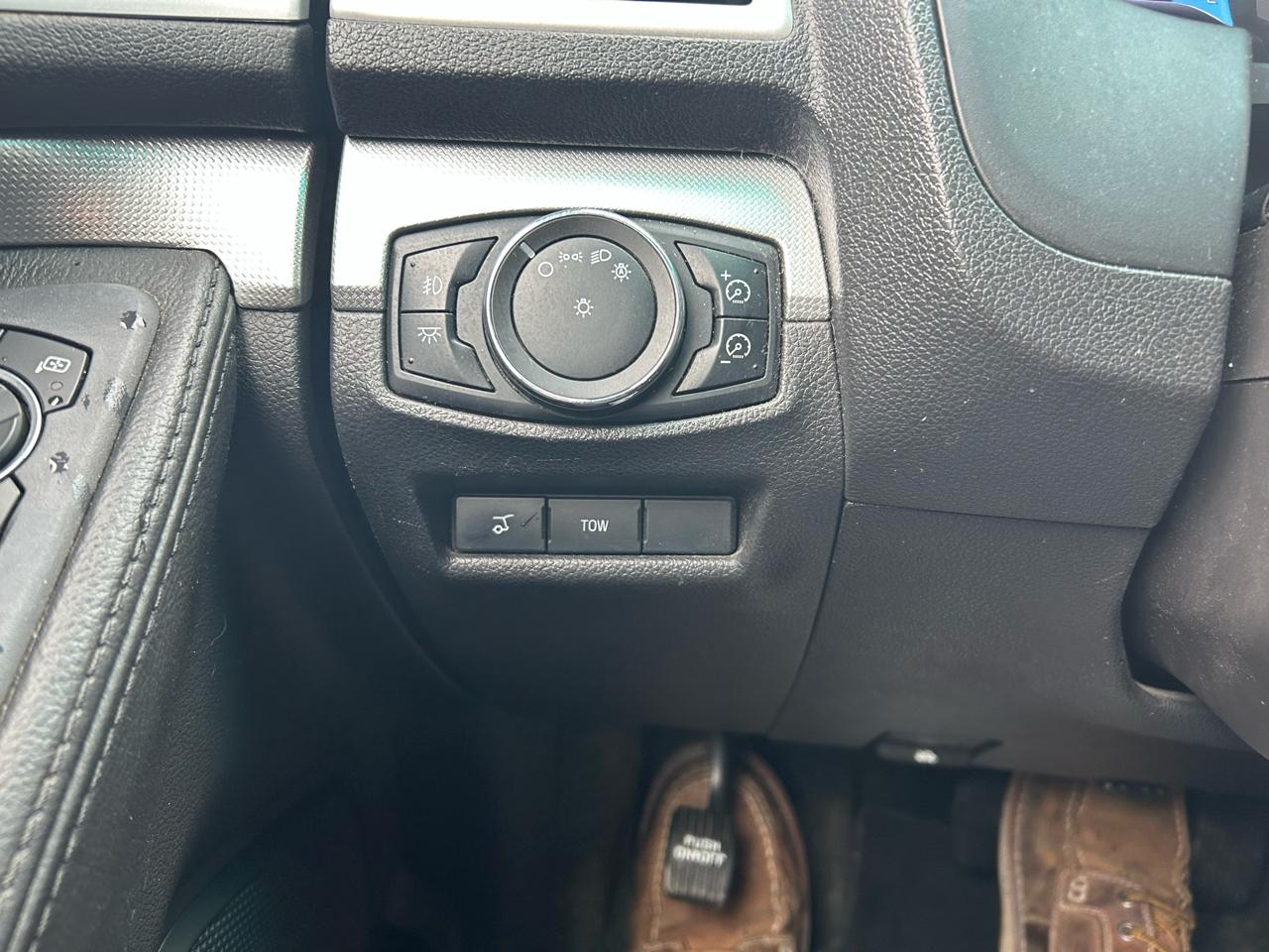 Ford Explorer XLT 4WD 2013