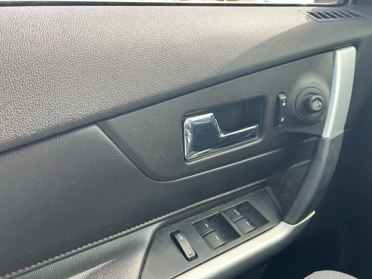 Ford Edge Limited FWD 2011