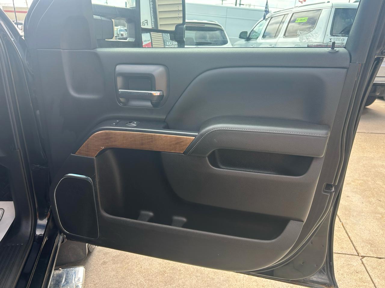 Chevrolet Silverado 3500HD LTZ Crew Cab 4WD 2018