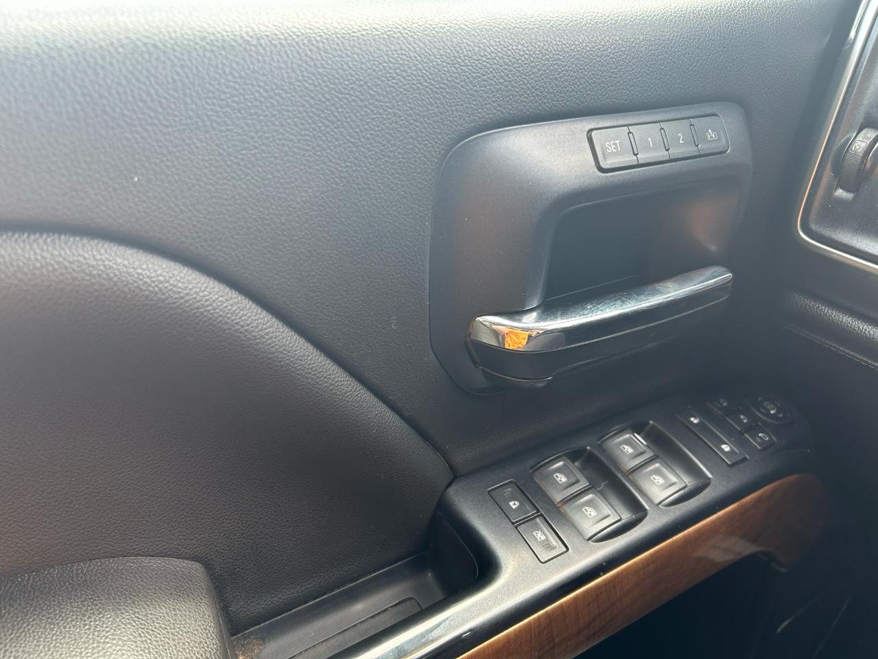 Chevrolet Silverado 3500HD LTZ Crew Cab 4WD 2018