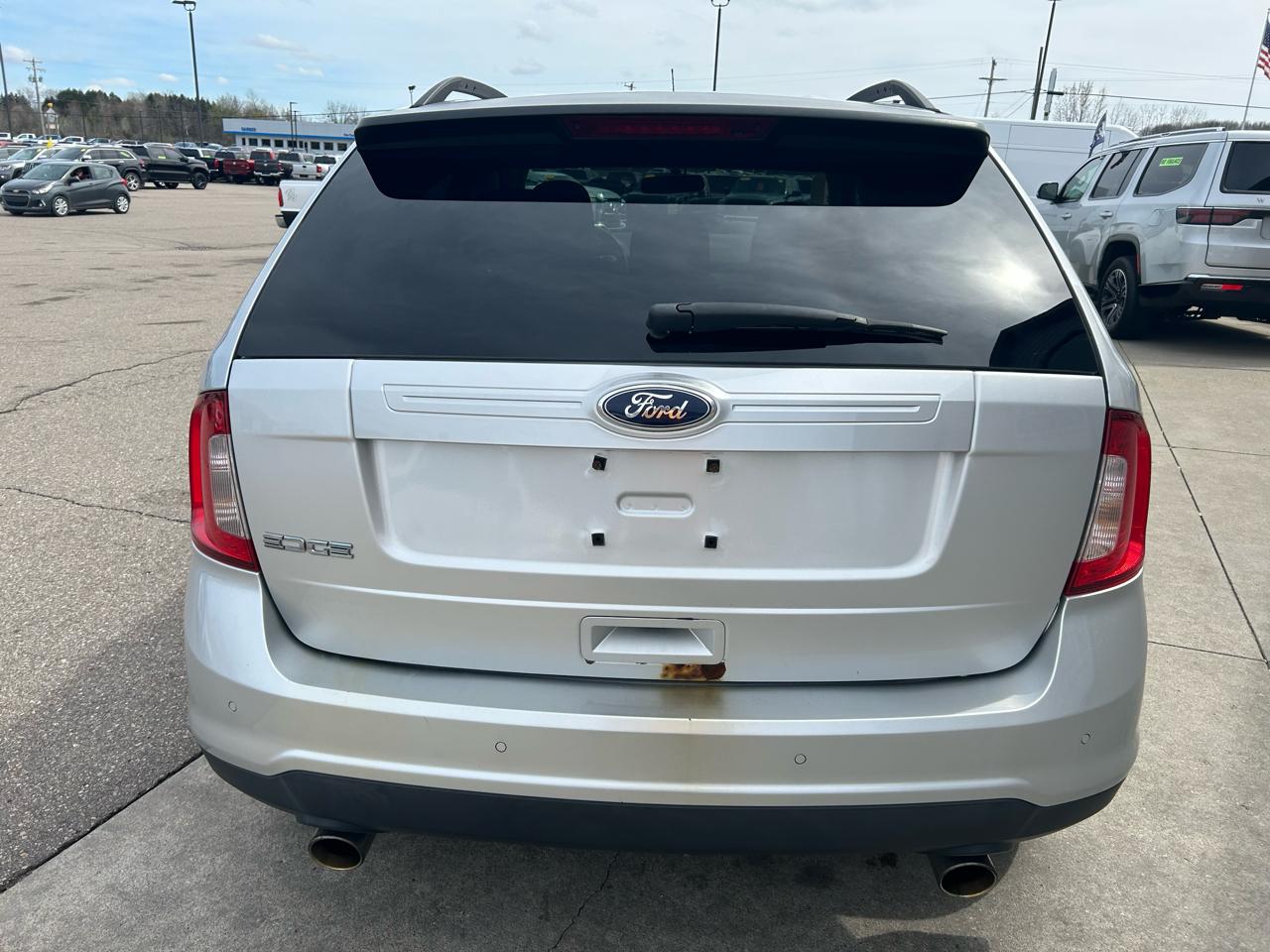 Ford Edge SE FWD 2011