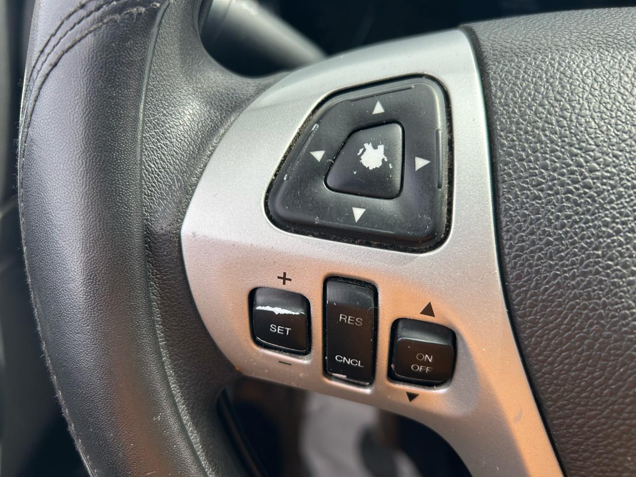 Ford Edge SE FWD 2011