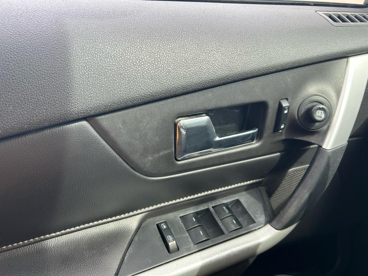 Ford Edge SE FWD 2011