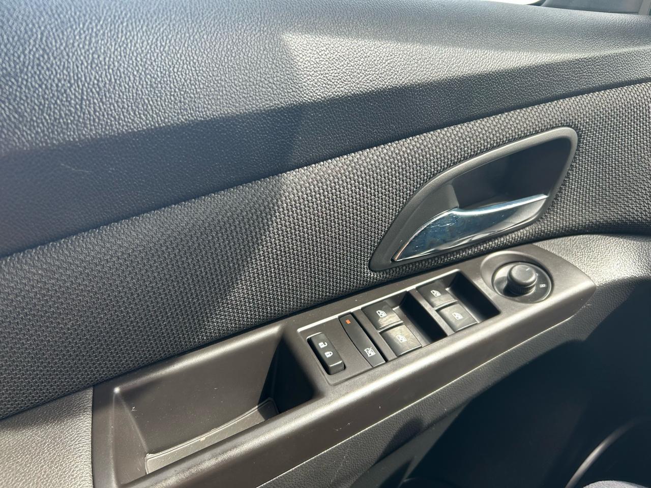 Chevrolet Cruze 2LT Auto 2015