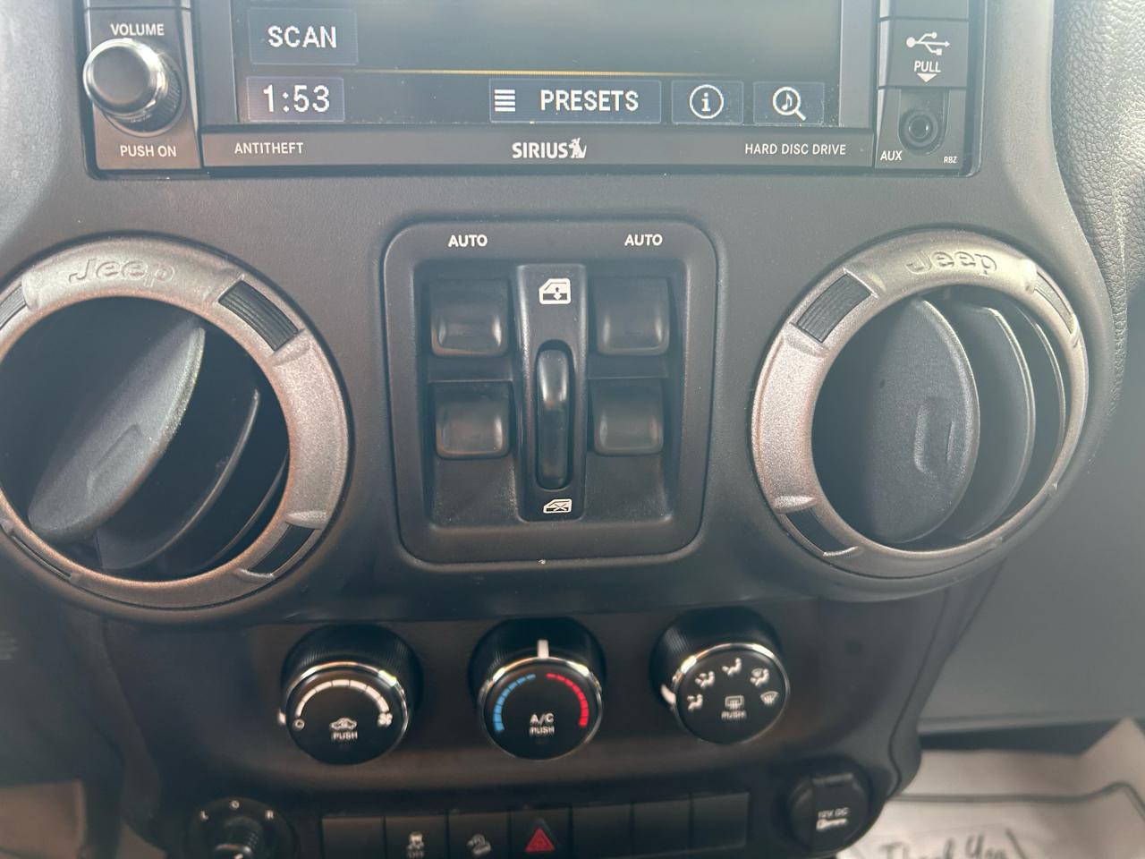 Jeep Wrangler Unlimited Sport 4WD 2016