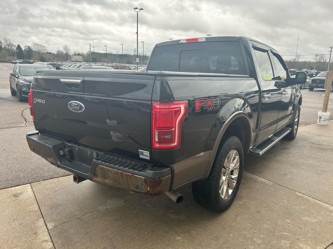 Ford F-150 Lariat SuperCrew 5.5-ft. Bed 4WD 2016