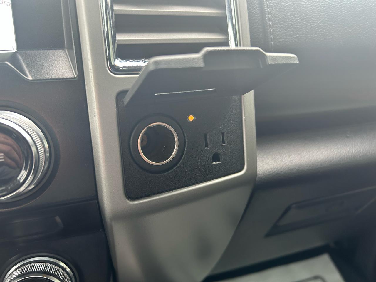 Ford F-150 Lariat SuperCrew 5.5-ft. Bed 4WD 2016