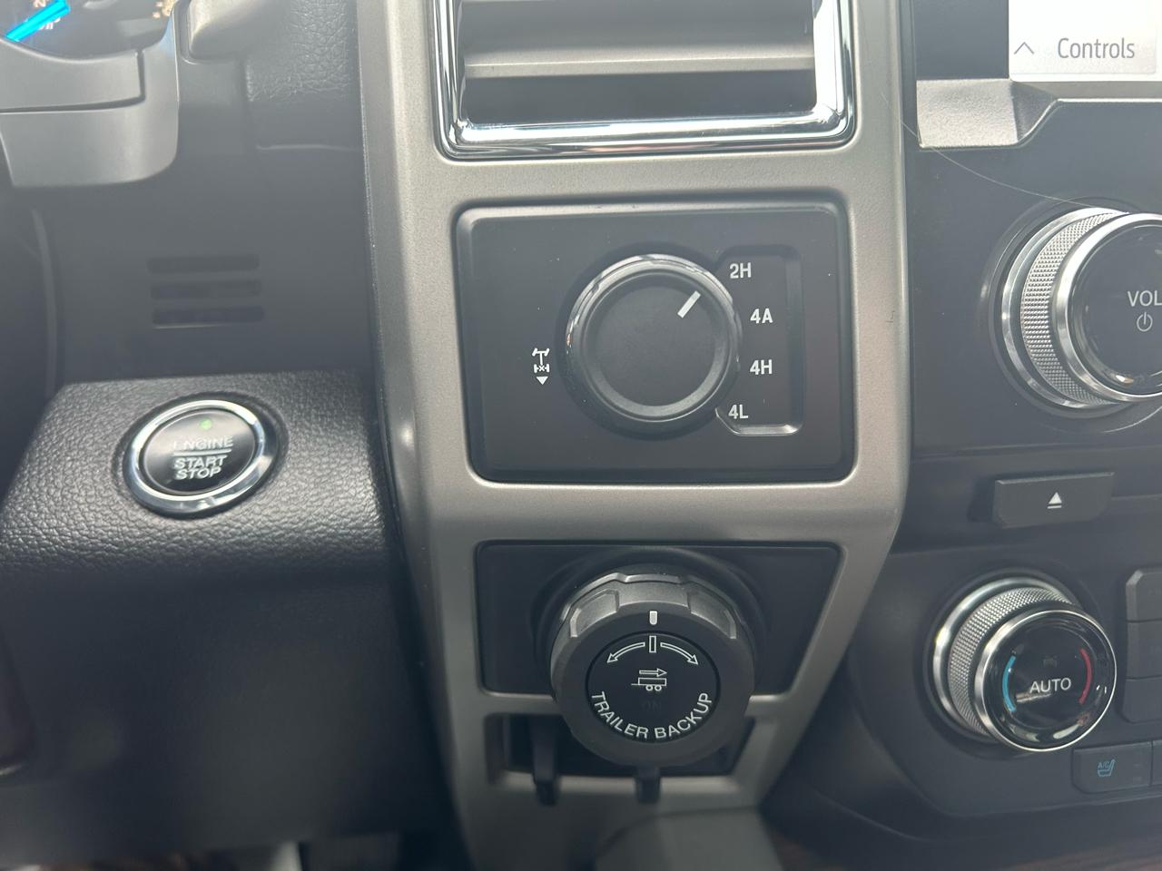 Ford F-150 Lariat SuperCrew 5.5-ft. Bed 4WD 2016