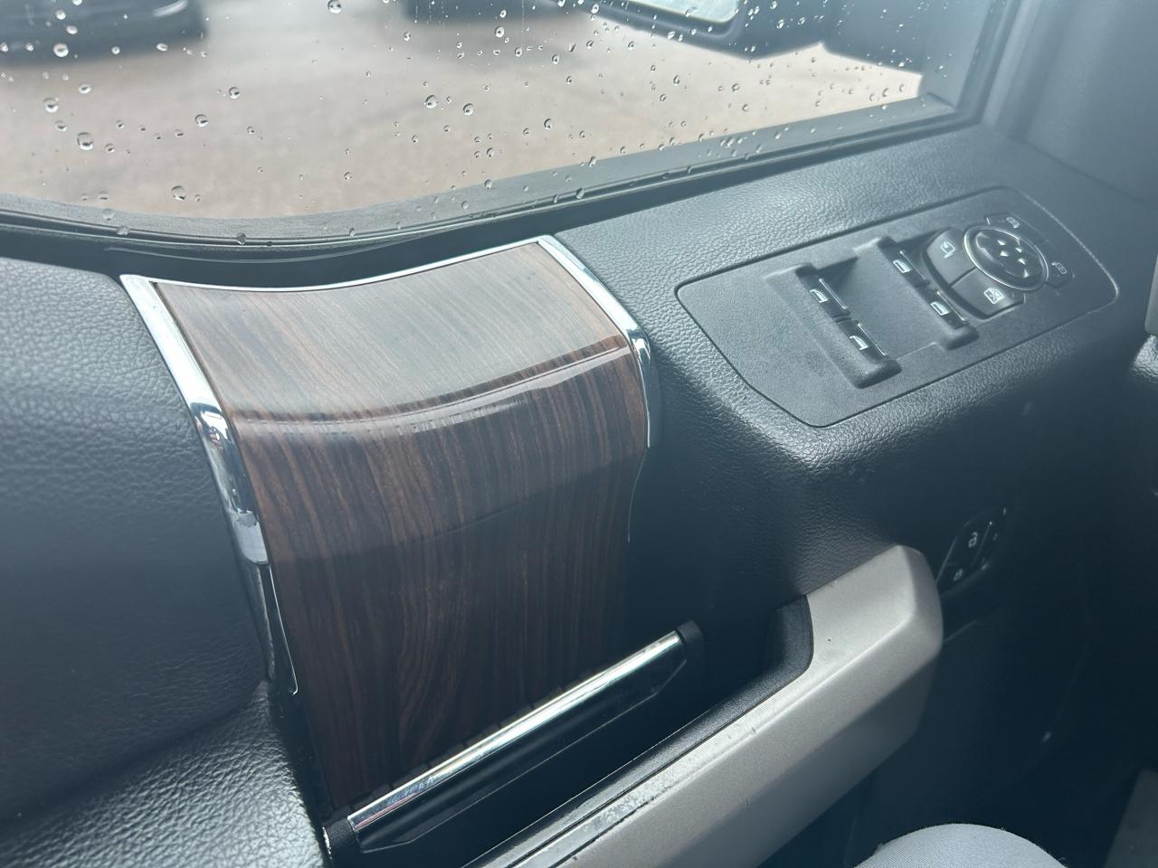 Ford F-150 Lariat SuperCrew 5.5-ft. Bed 4WD 2016