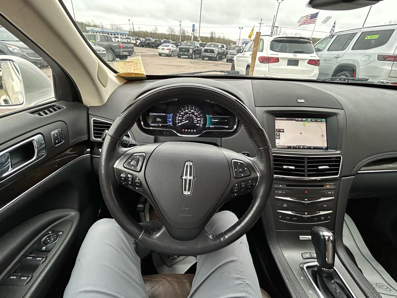 Lincoln MKT 3.5L with EcoBoost AWD 2015