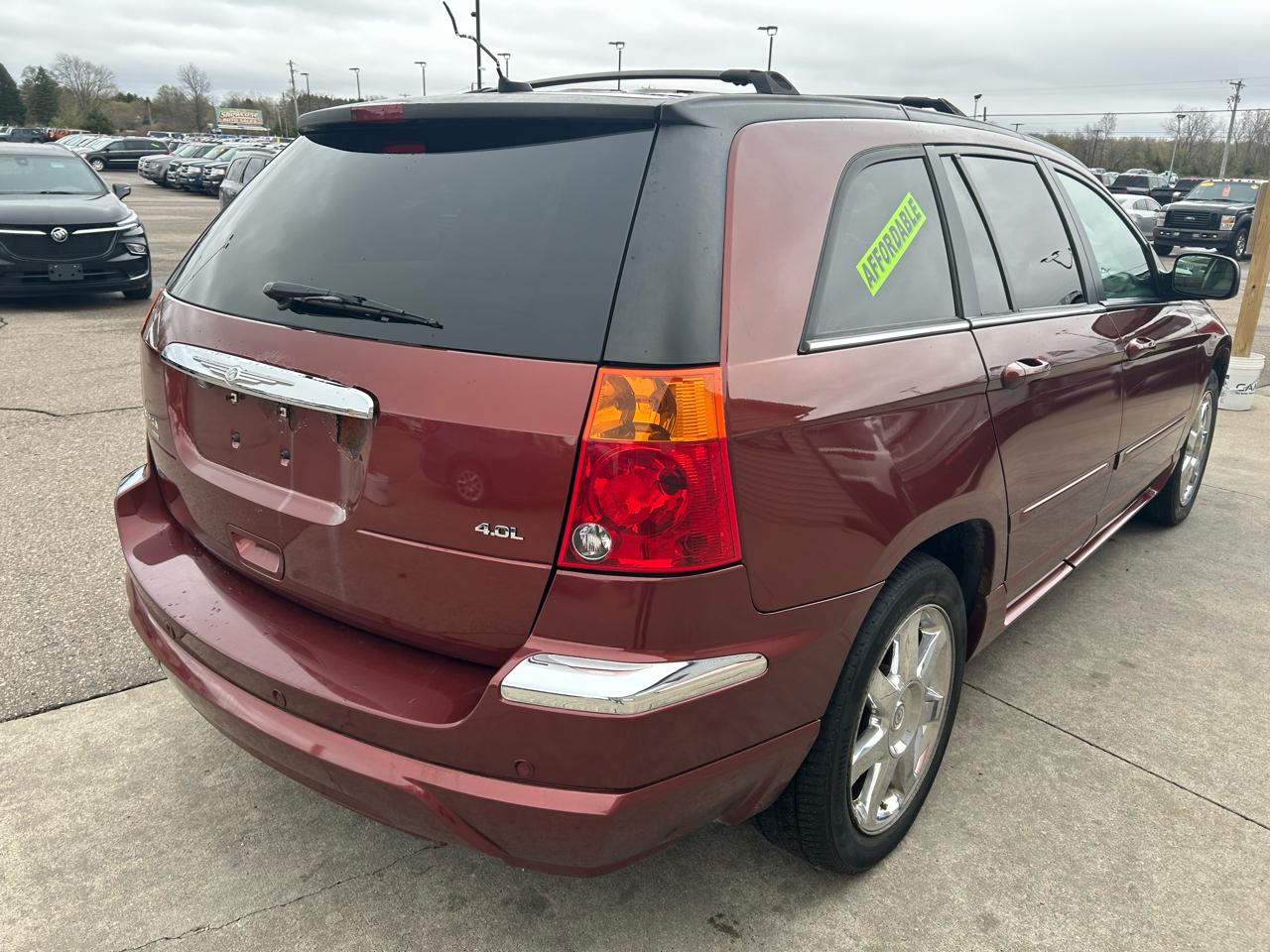 Chrysler Pacifica Limited FWD 2007