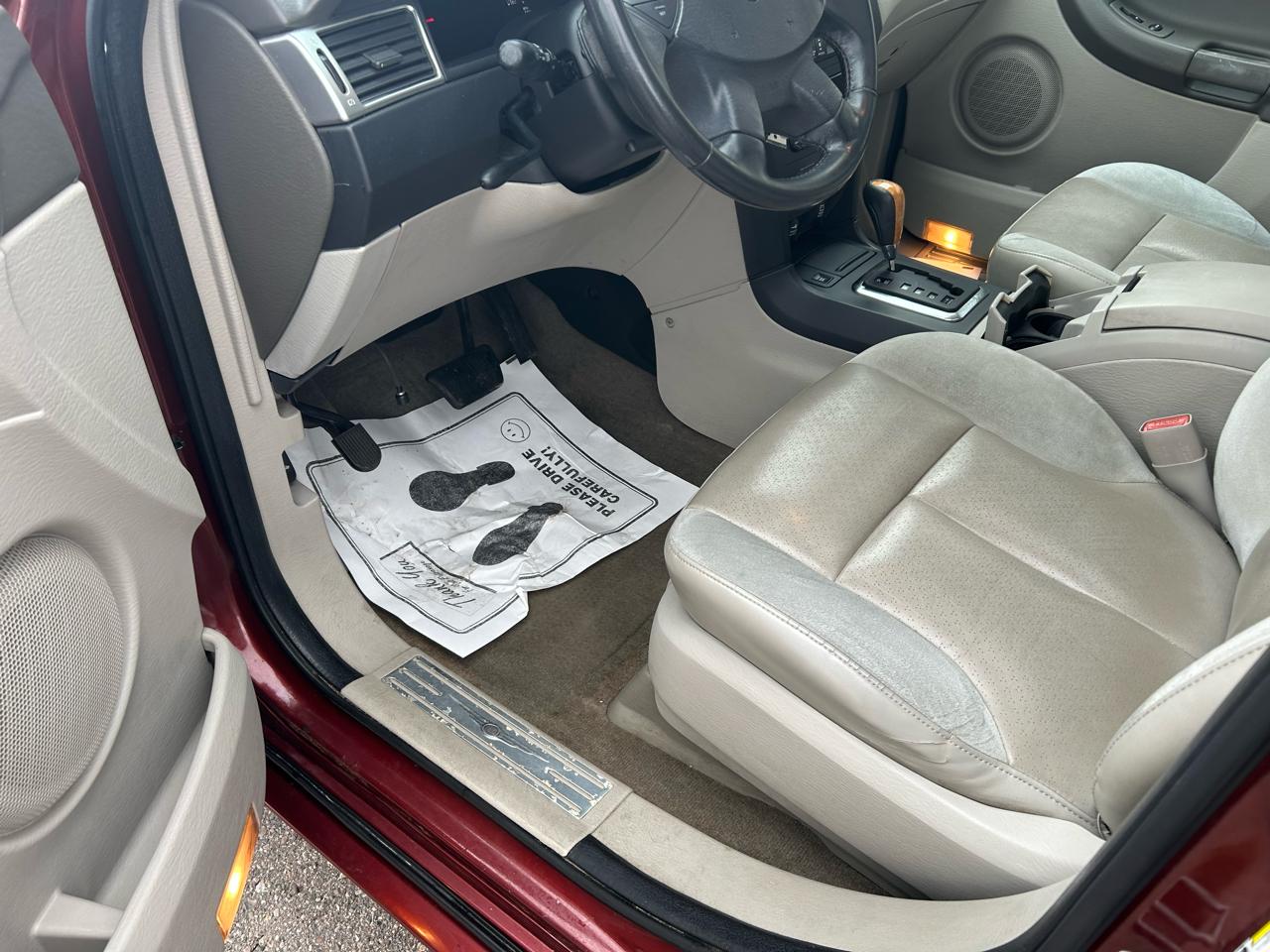 Chrysler Pacifica Limited FWD 2007