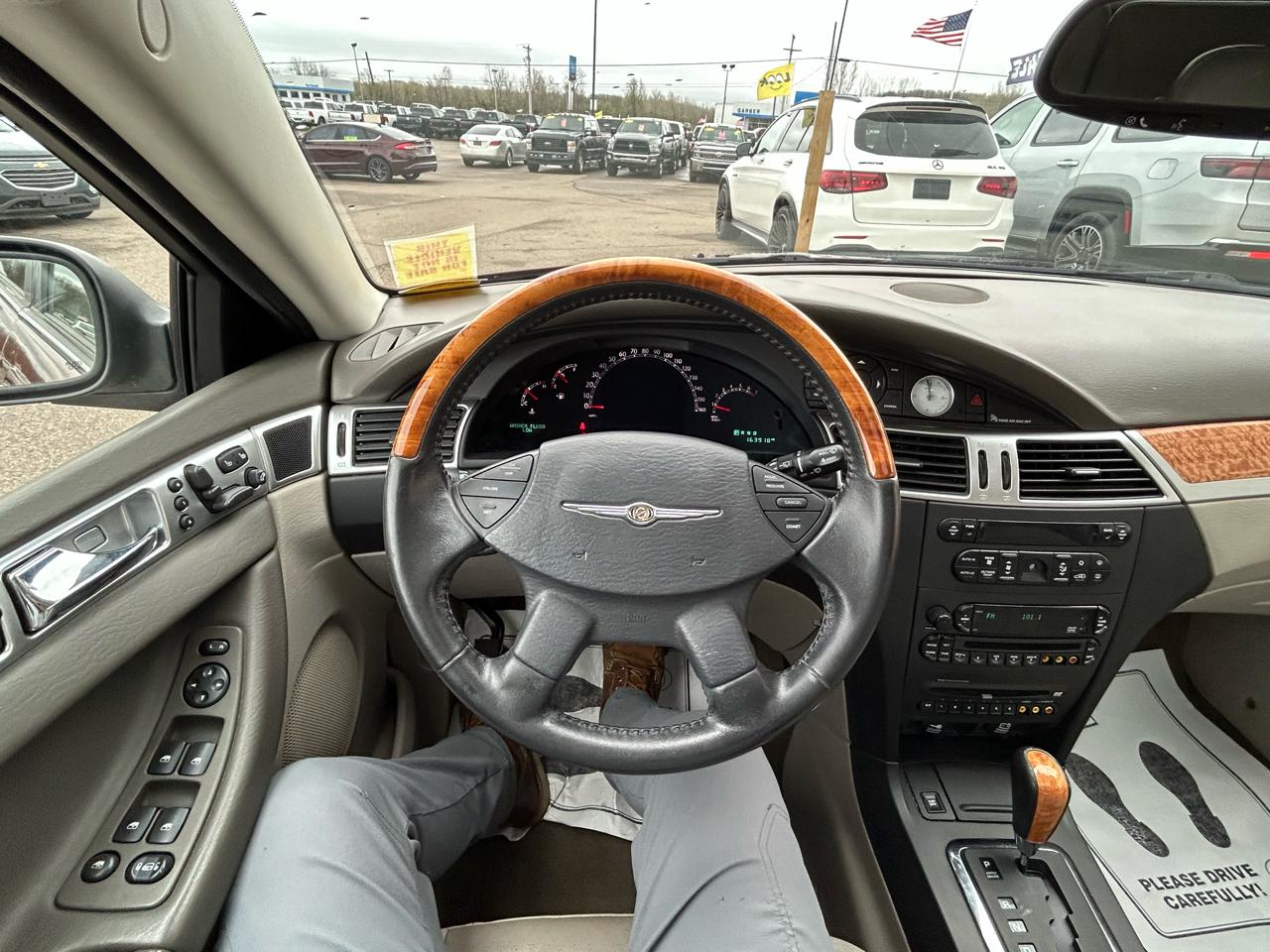 Chrysler Pacifica Limited FWD 2007