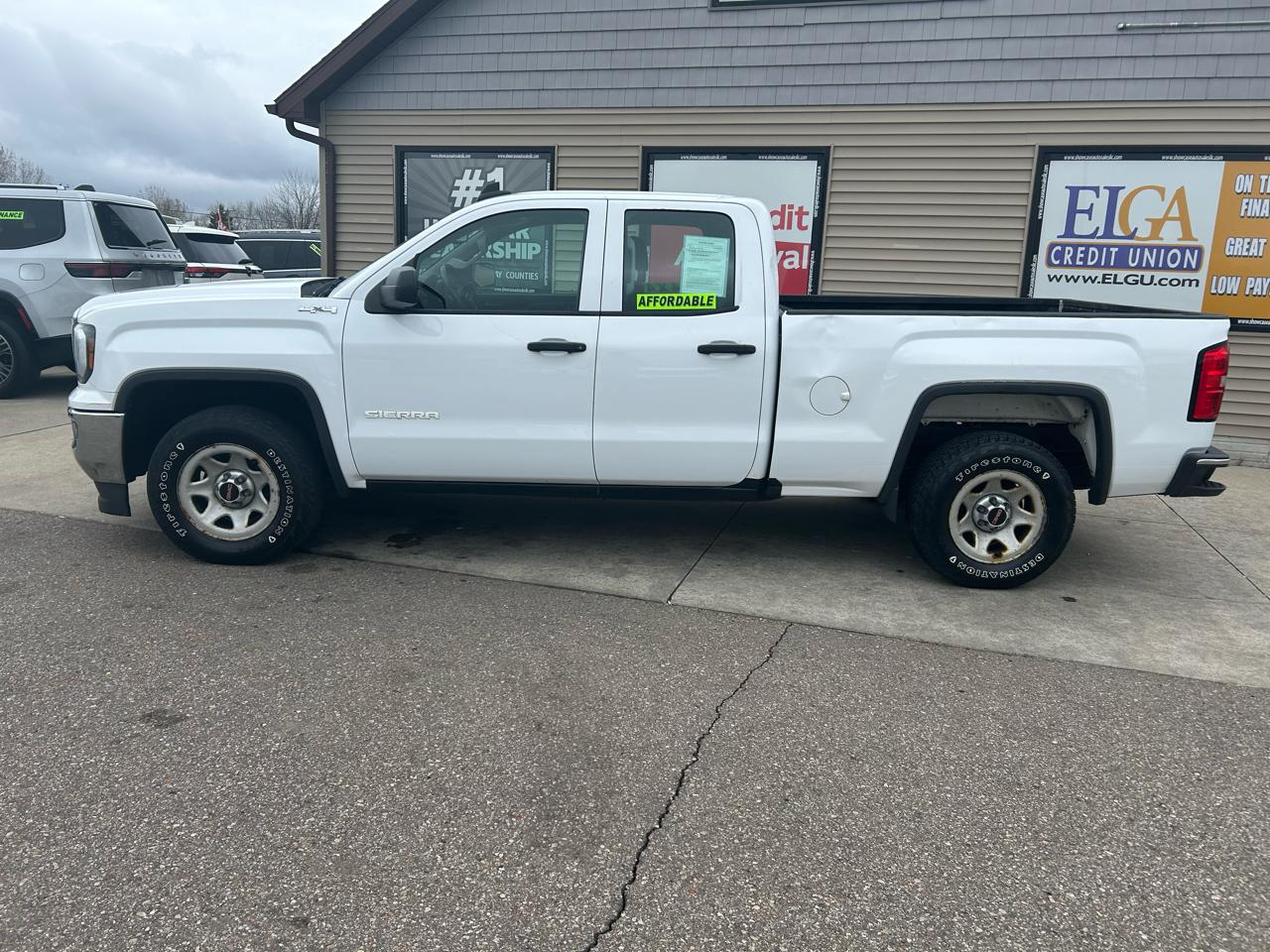 GMC Sierra 1500 Base Double Cab 4WD 2017