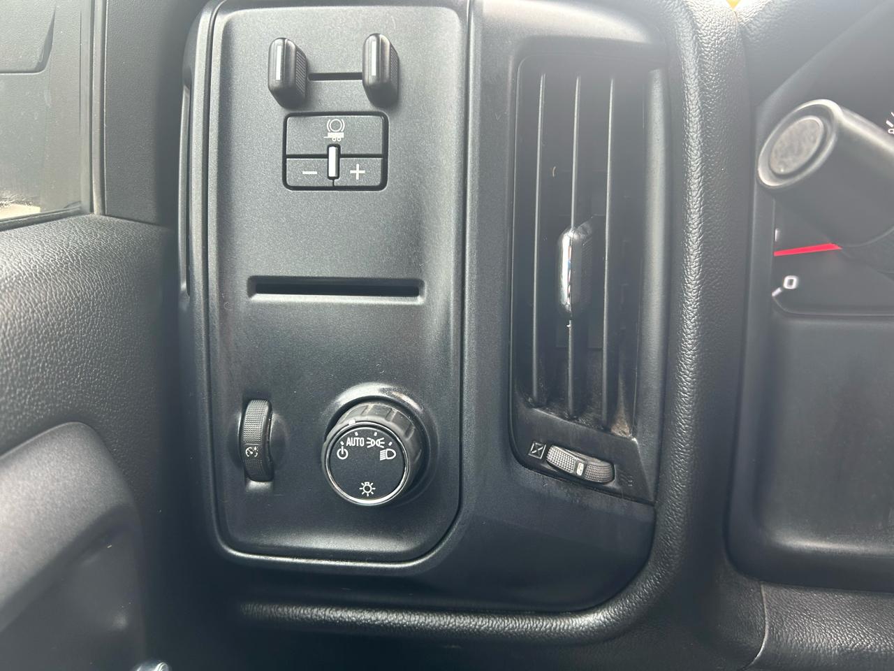 GMC Sierra 1500 Base Double Cab 4WD 2017