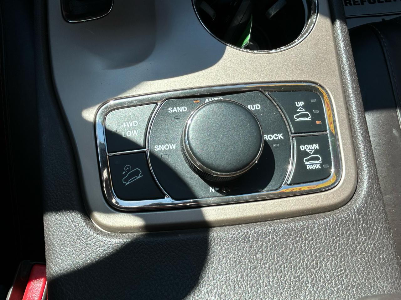 Jeep Grand Cherokee Summit 4WD 2014