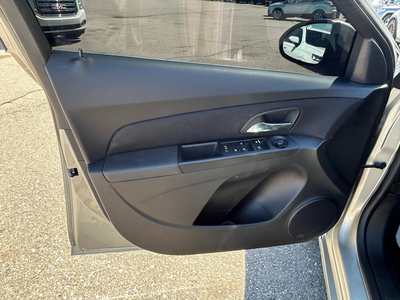 Chevrolet Cruze 1LT Auto 2015