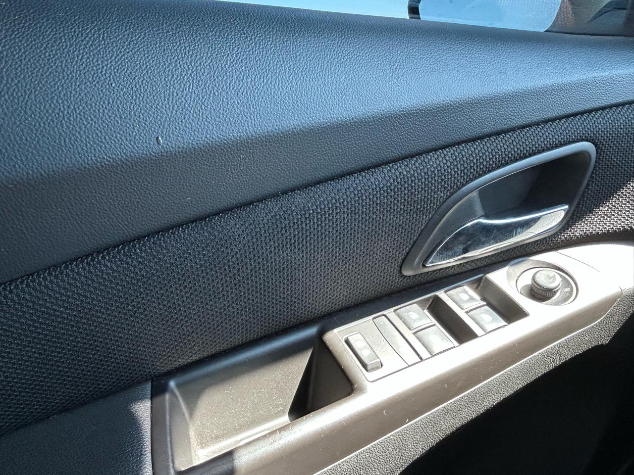 Chevrolet Cruze 1LT Auto 2015