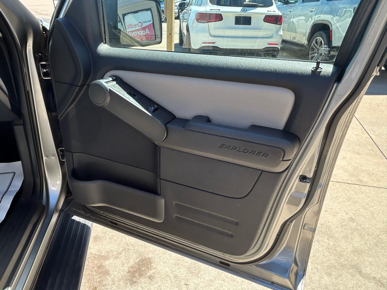 Ford Explorer XLT 4.0L 4WD 2008